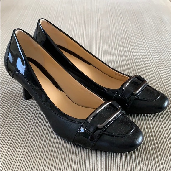 Cole Haan Shoes - 🎉 Host Pick 🎉  Cole Haan pumps - NWOT